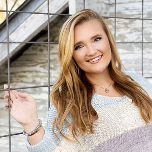 Meet your Posher, Riley